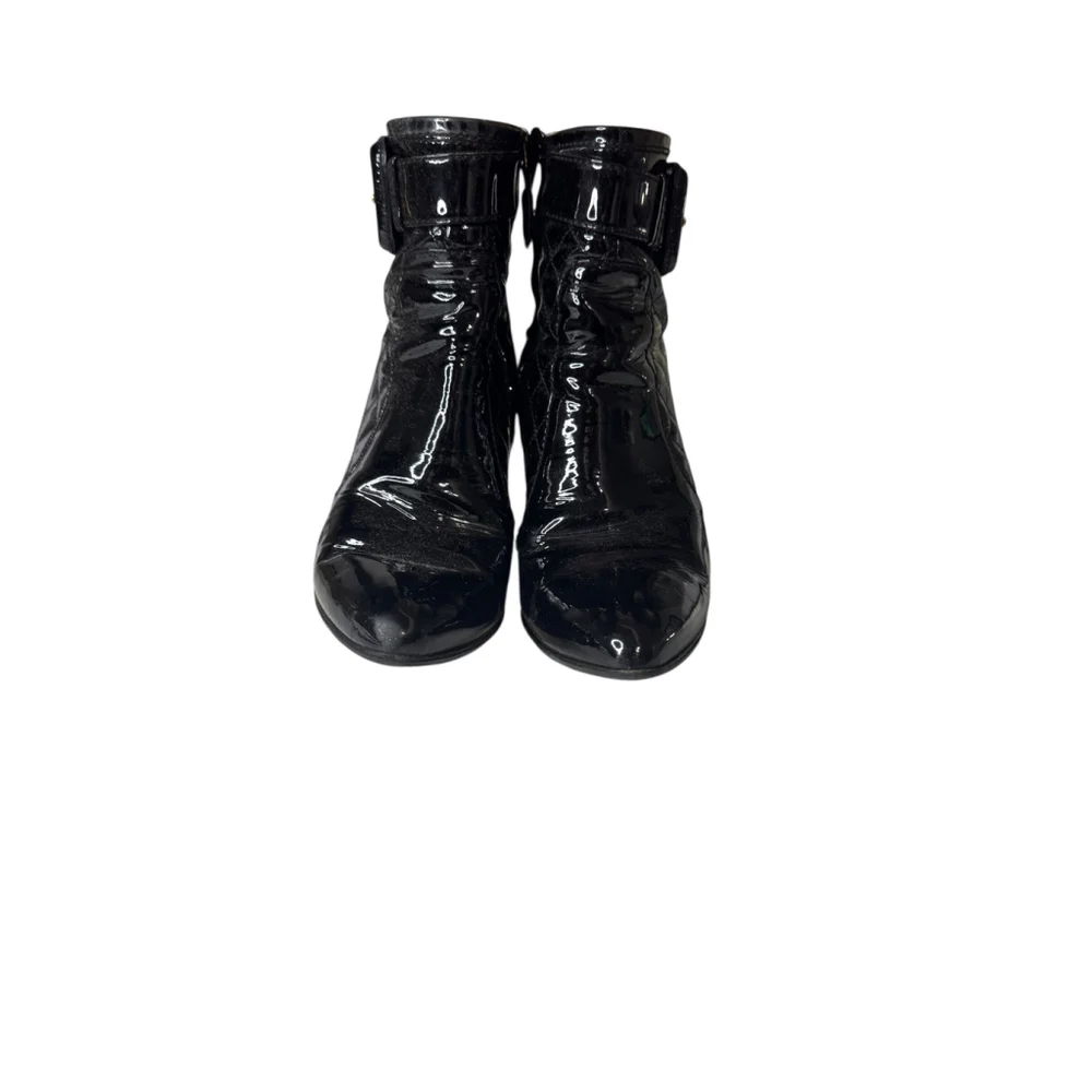 Burberry Black Patent Leather Ankle Boots Gold Buckle Size 37.5 - Picture 3 of 9